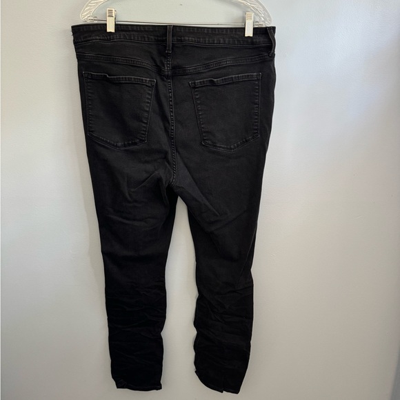 Old Navy Rockstar Jeans - Picture 2 of 4